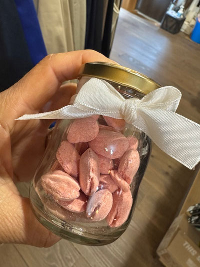 お菓子みたいな入浴剤🎵 ありがと～～