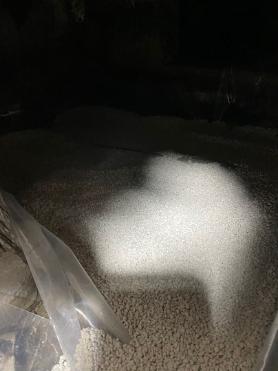 床下の湿気・カビの対策お任せください。調湿剤の施工も可能です。