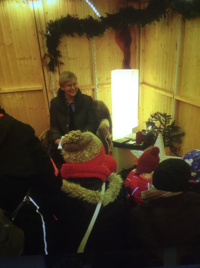 Lesung auf dem Weihnachtsmarkt in Hemmoor  am 1. Advent 2018