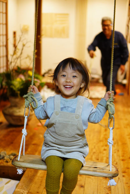 陶芸家　ブログ　焼き物　陶芸作品　茨城県笠間市　ブランコ　手作り　正月　木工　遊具　子供の遊び