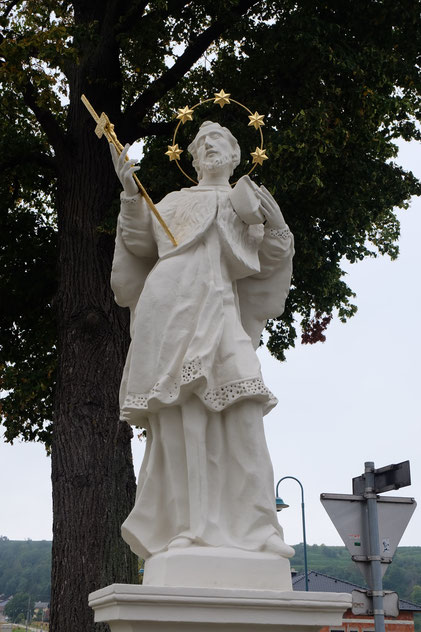 Die Nepomukstatue nach der Restaurierung.