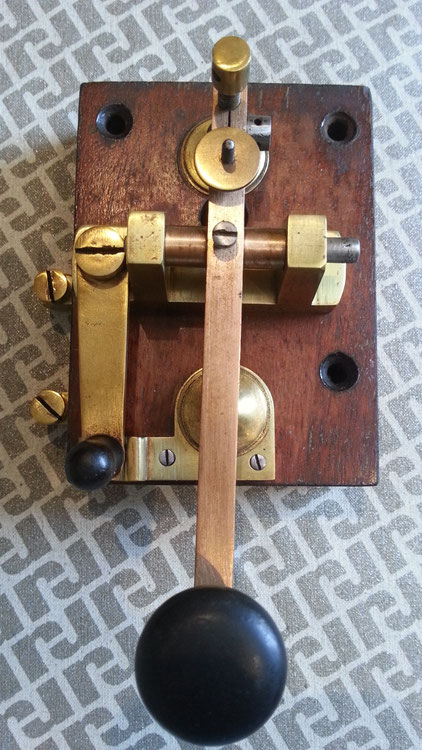 Siemens & Brother Railway Key