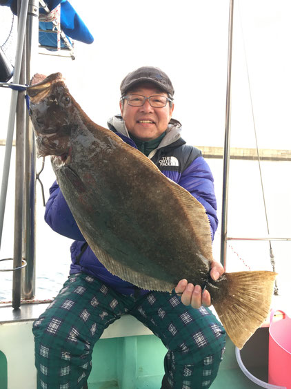 73.0㎝　初ヒラメで自己記録‼　おめでとうございます(^^♪