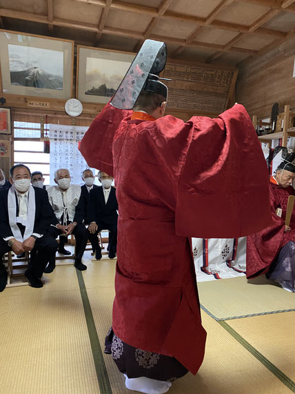 宮司身分昇級の拝舞(はいむ・令和4年春)