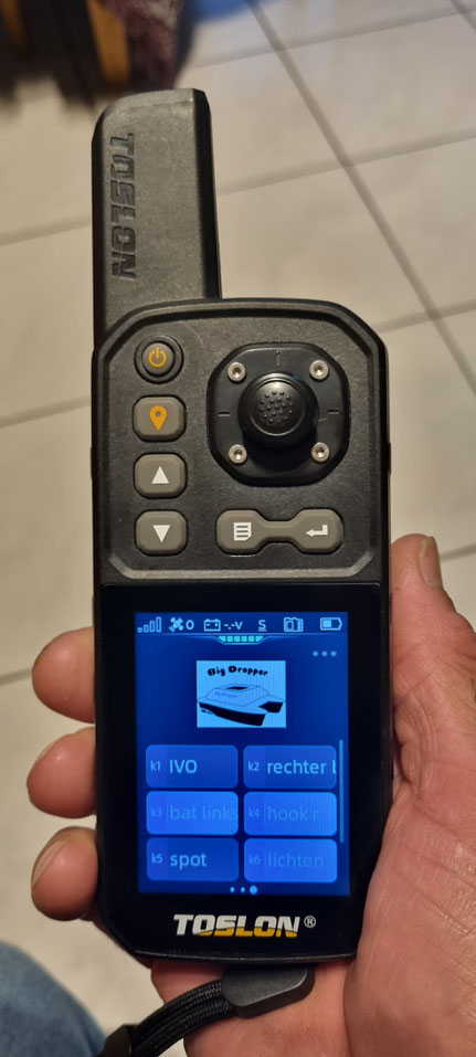  Toslon XR500,XR500 autopilot,XR310, Carp Pilot pro,onderwatercamera,Ultimate Stealth Cam Dubbele,Toslon,TF520,Ultimate Stealth cam,voerboten,baitboats,visvinder,fishfinder,visvinders,Toslon TF740,karper,Raymarine pro5,3DCarps ,voerboot,Toslon xr500, XR50