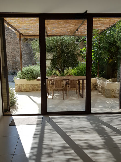 view of the front terrasse from inside