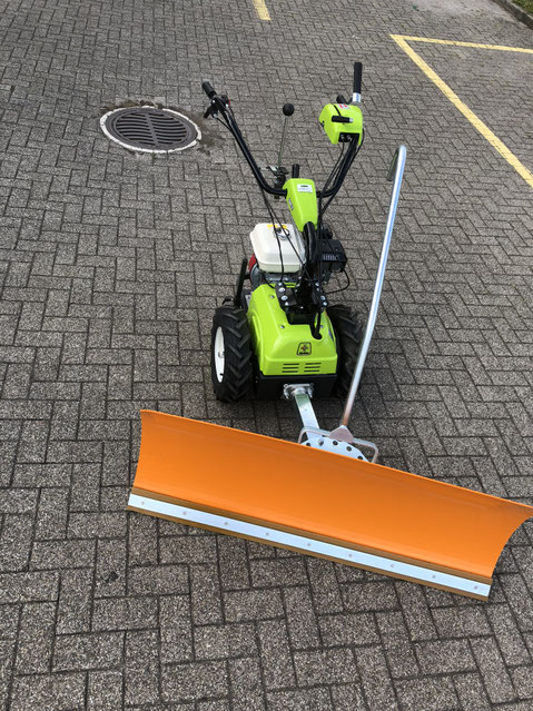 Grillo GH9 mit Schneeschild