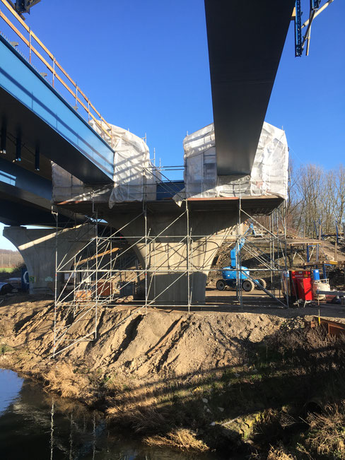 Autobahnbrücke A30 Löhne Wetterschutzeinhausung für Schweißarbeiten 