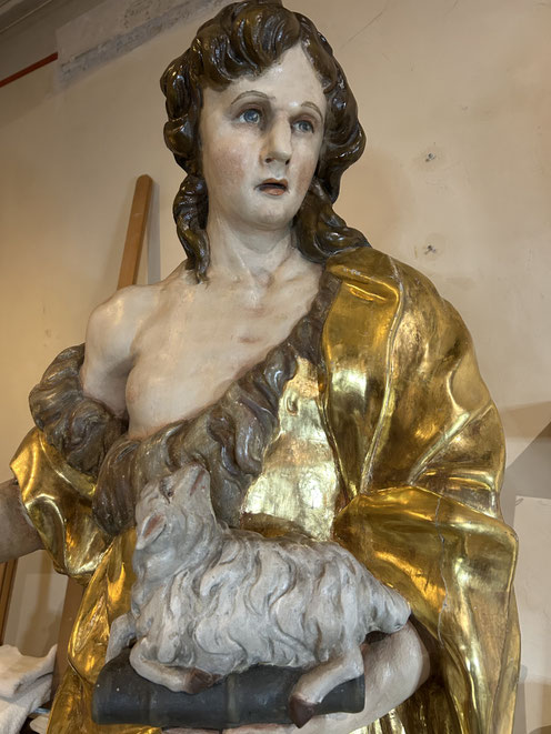 R.C. von Aufwind Restaurierung einer Madonna Atelier Aufwind in Freienried