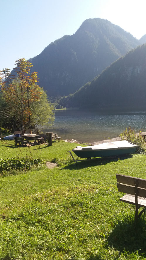 Traumhafte Idylle am Ostuferwanderweg beginnend in Obertraun am Strandbad