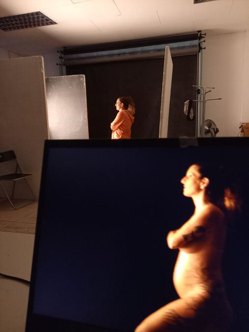Ritratto di Federica in gravidanza | © 2022 Alessandro Tintori