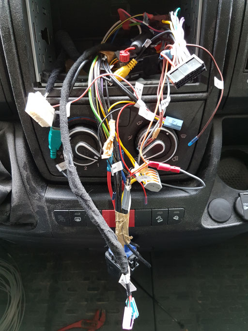 Und das ist nur die Hälfte der Anschlussmöglichkeiten...