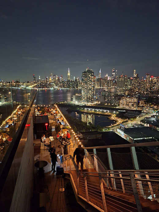 Les lumières de New York vues du Westlight
