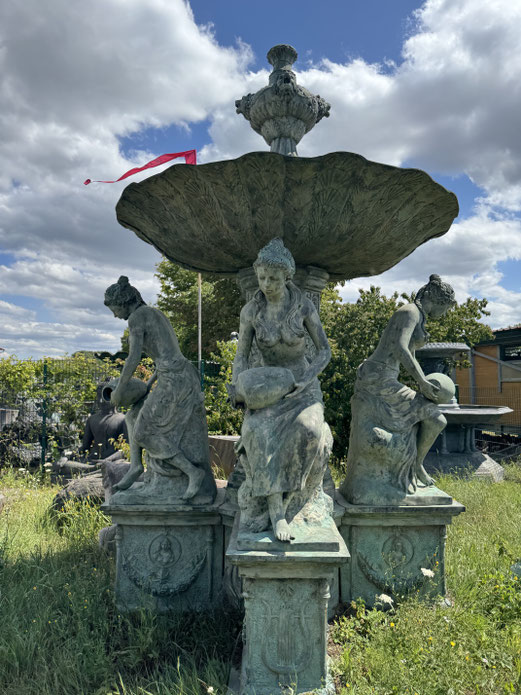 Massiver Bronze Brunnen für den Garten 