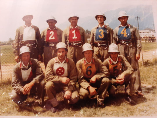 Bewerbsgruppe Mutters 1965: Leistungsabzeichen in Silber