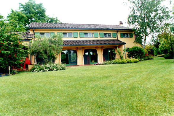 giardino del dojo poco dopo la sua realizzazione