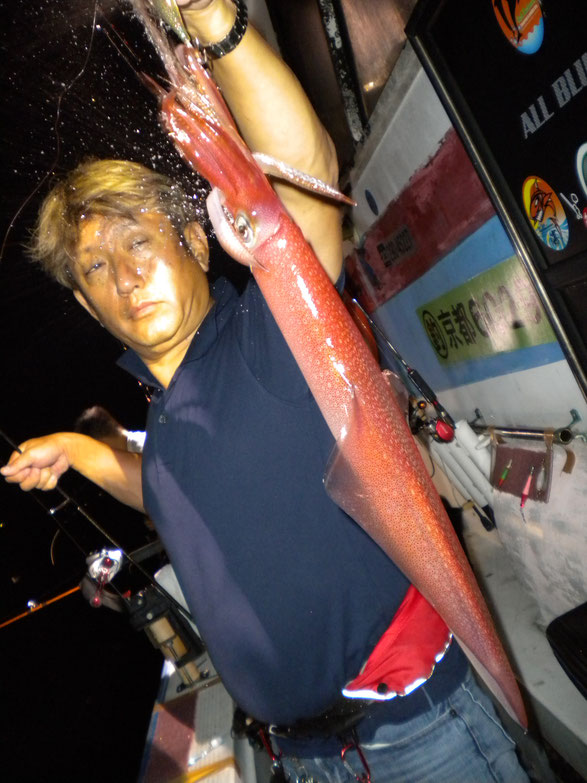 ↑ 今シーズンのNo1BIG 胴長42cm