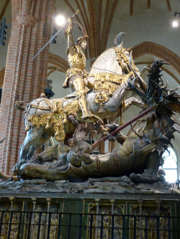 Skulpturengruppe "St. Georg und der Drache"