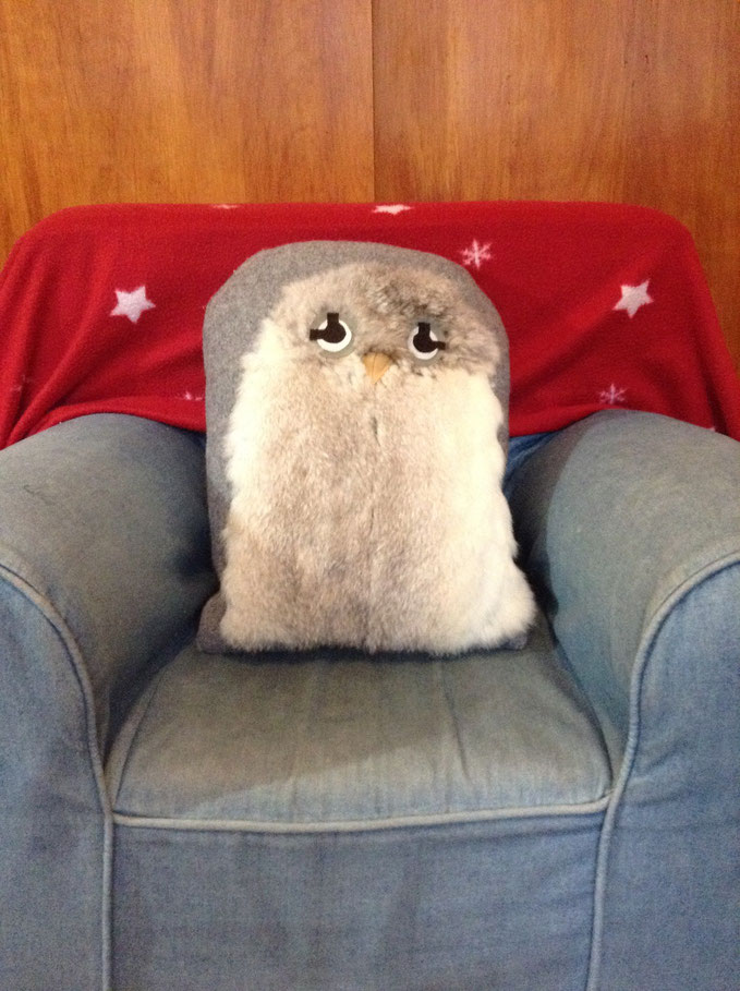 Puffy - Pillow/Owl  (?) 16" 