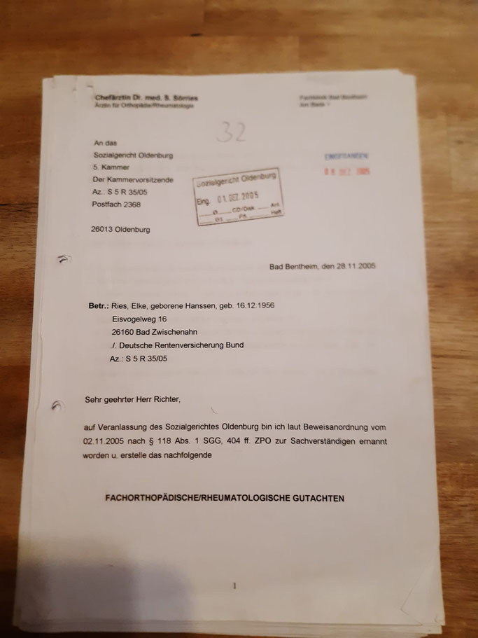 Gutachten Dr. Simone Sörries: "Ambulante detaillierte klinische Untersuchung"? Begutachtungsdauer unter 50 Minuten!