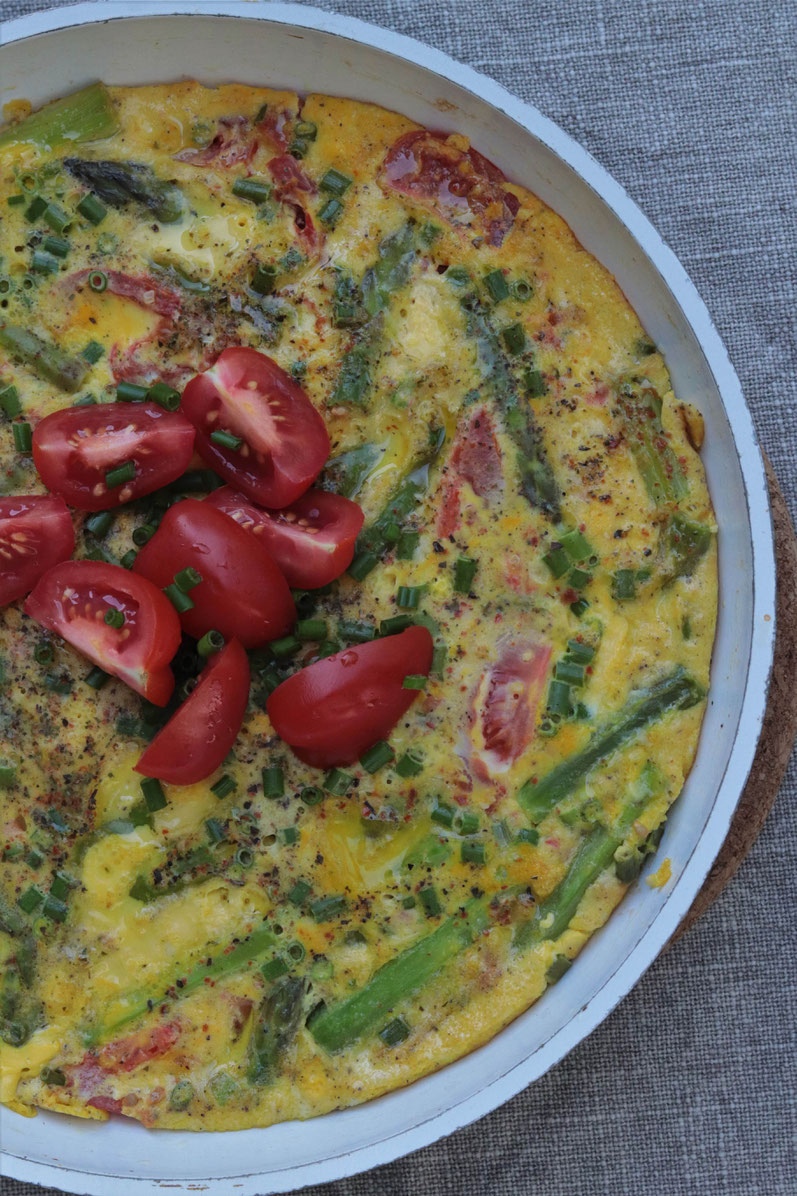 Frittata in einer Pfanne