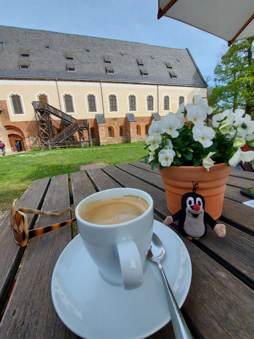 Ein Lieblingsplatz: endlich wieder im Klostercafé Altzella, April 2024