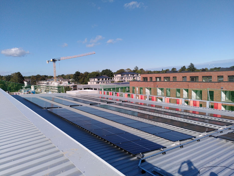 Photovoltaikanlage Photovoltaik Förderung Photovoltaik Module Photovoltaik Kosten Photovoltaikanlage mit Speicher Photovoltaik Speicher Förderung Photovoltaik 2024 Photovoltaik Rechner PV-Anlage PV-Anlage kaufen PV-Anlage Kosten Stromspeicher