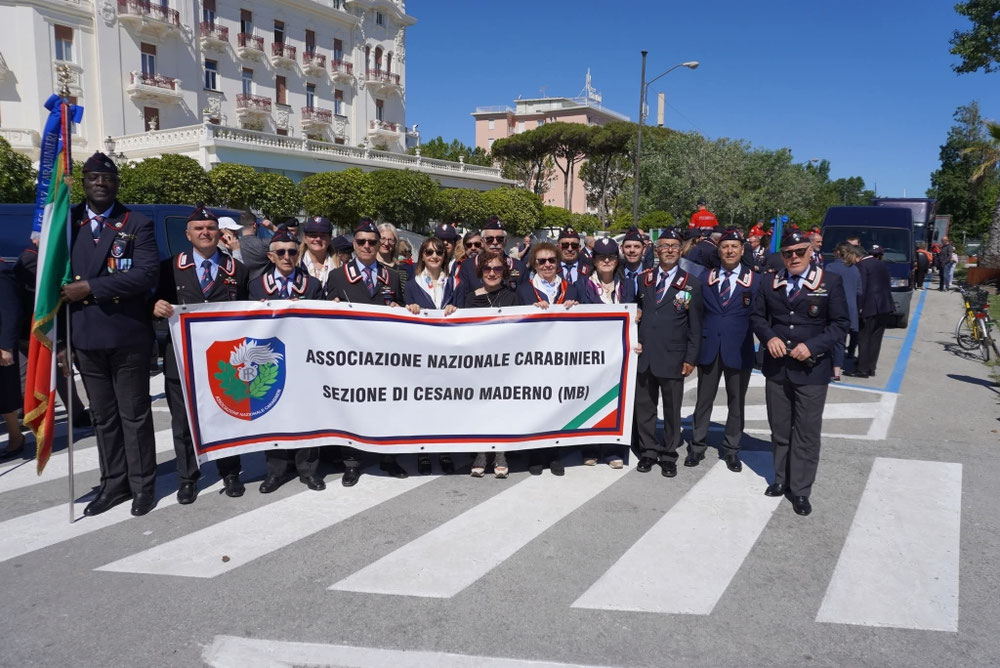 Anche la nostra sezione presente al XXVI° Raduno Nazionale Carabinieri a Rimini.