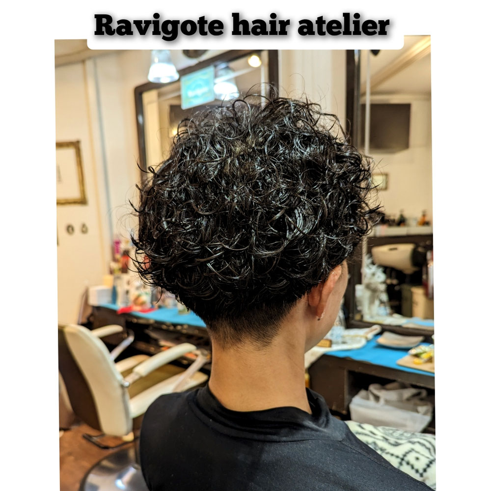 スパイラルパーマ✨でカッコよく✨😎✨