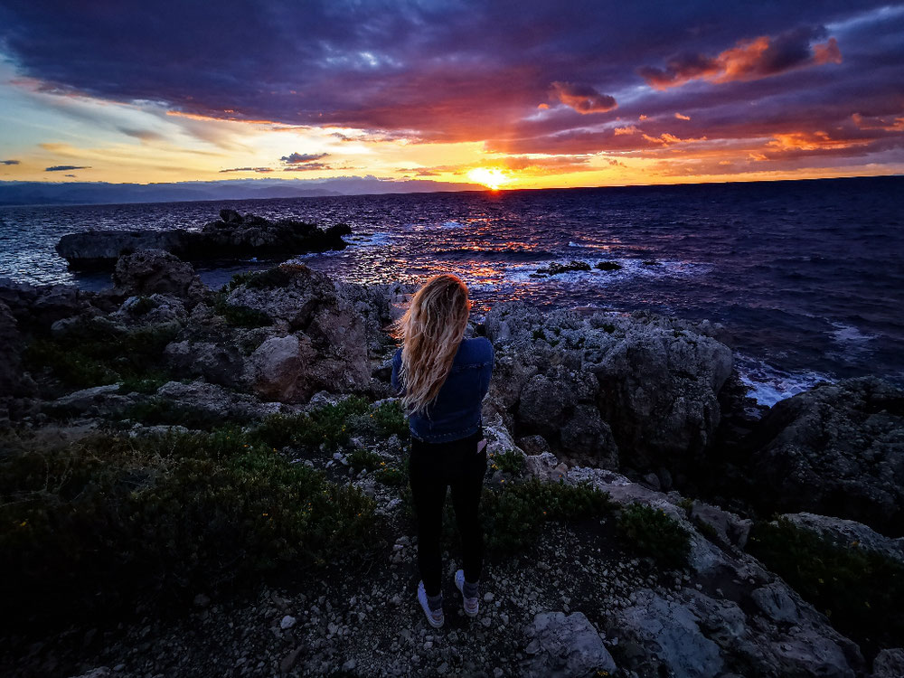 ... und einen supertollwunderbaren Sonnenuntergang 😍 einen der schönsten bisher. Und falls ihr euch fragt, warum es so viele Bilder von mir von hinten gibt... 