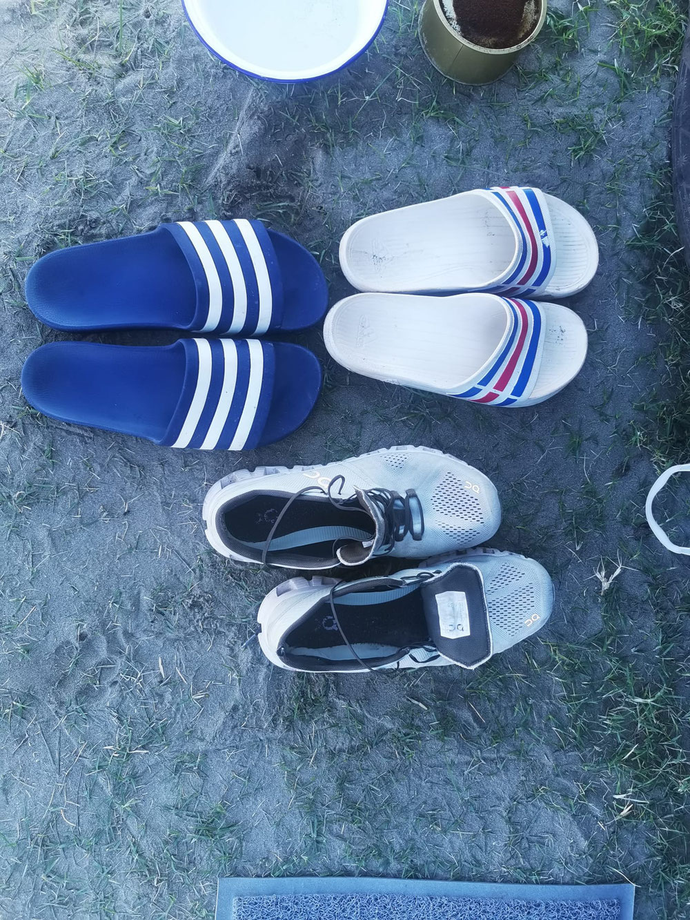 ... Schuhe ordentlich hinstellen... 