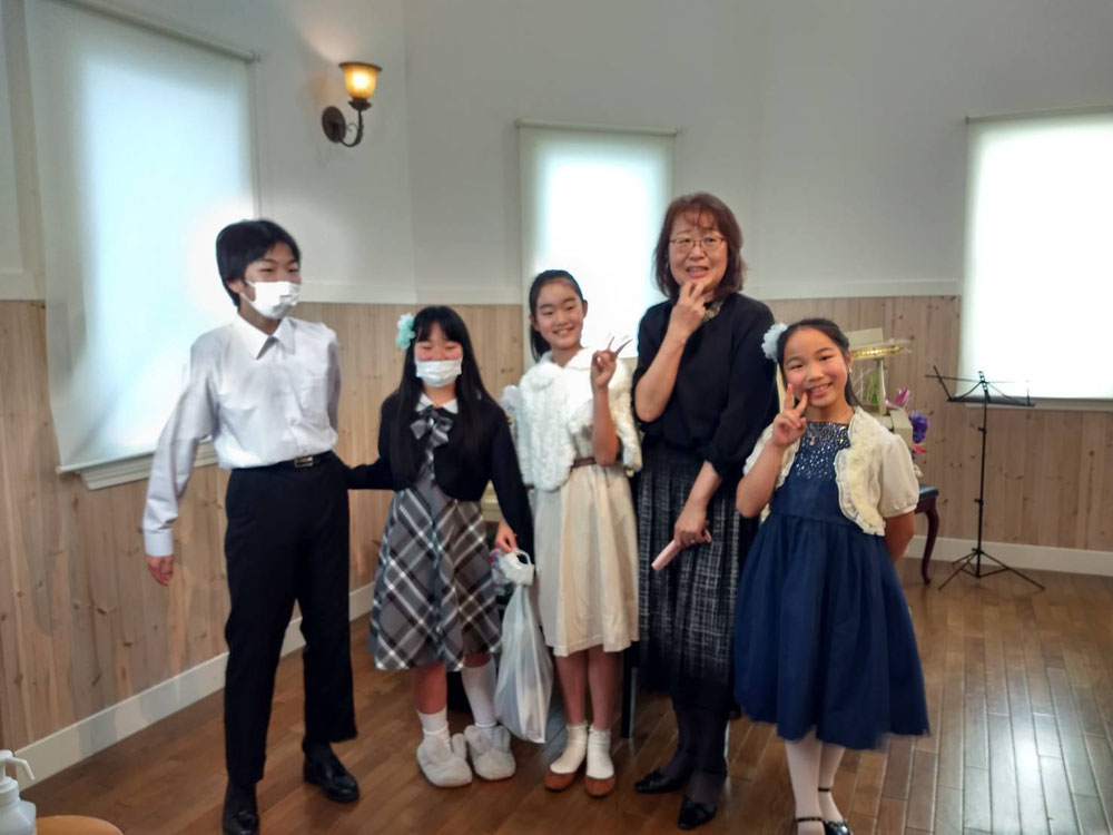 教え子たちと