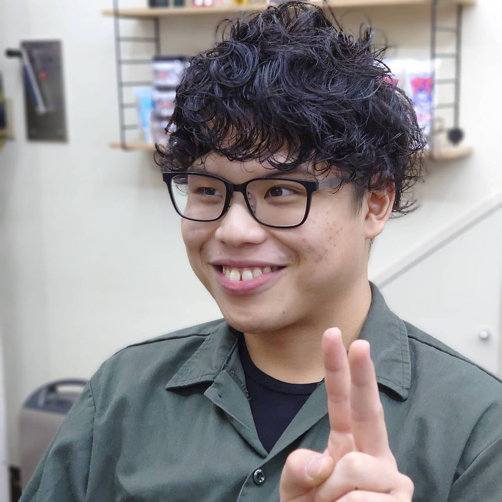 パーマ スパイラルパーマ ツイストパーマ特集 Hairsalonokamoto ヘアーサロンオカモト 川崎駅東口の理容室 床屋 メンズ カット 川崎市川崎区新川通り沿い 川崎市立病院口交差点の床屋さん