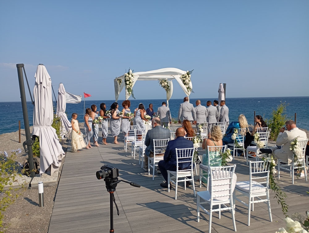 Wedding beach pour ce couple américain 21 Juin 2025.