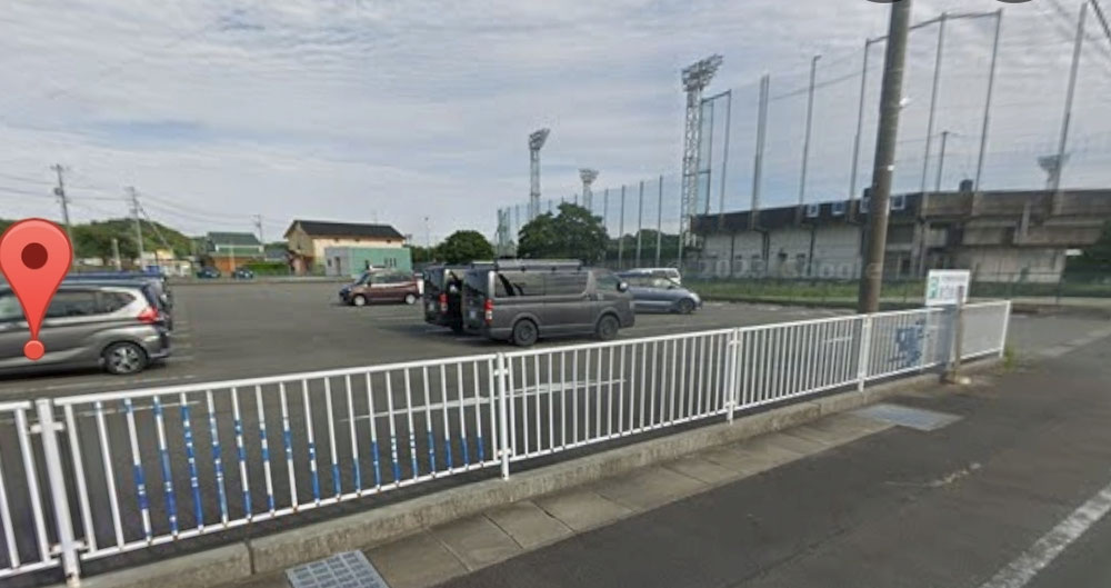 野球場北側大駐車場