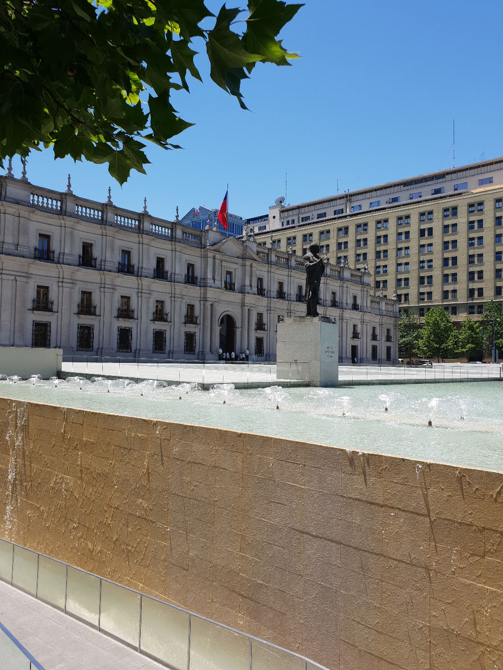 Auf dem Plaza la Moneda