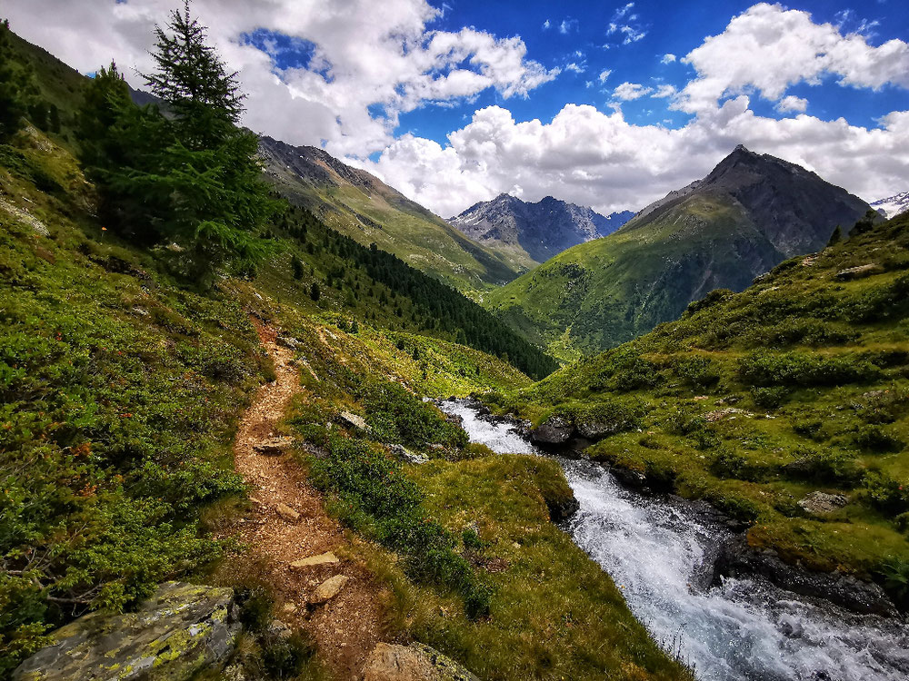 Wunderbarer Weg ins Tal