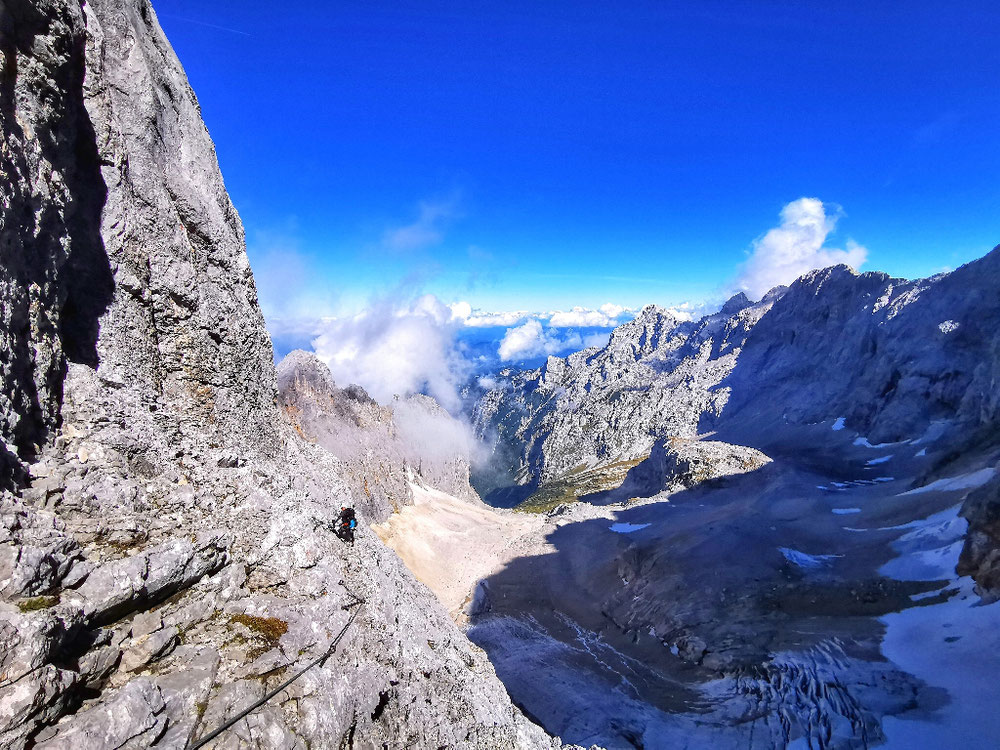 Atemberaubende Ausblicke im oberen Klettersteig