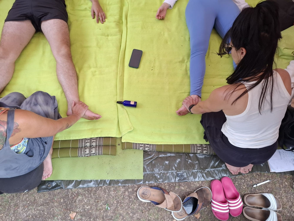 Thai-Yoga auf dem Yoga Beach Festival 25