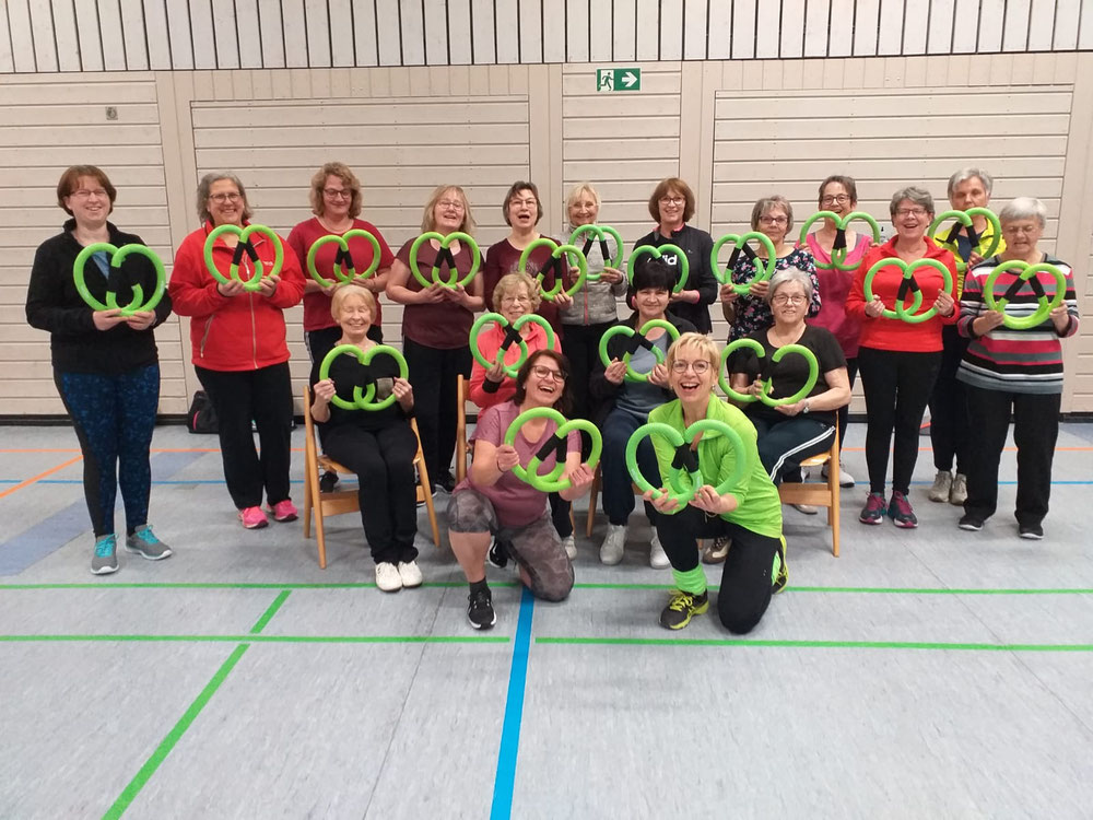 Gruppenbild der Teilnehmerinnen des Schnupperkurses