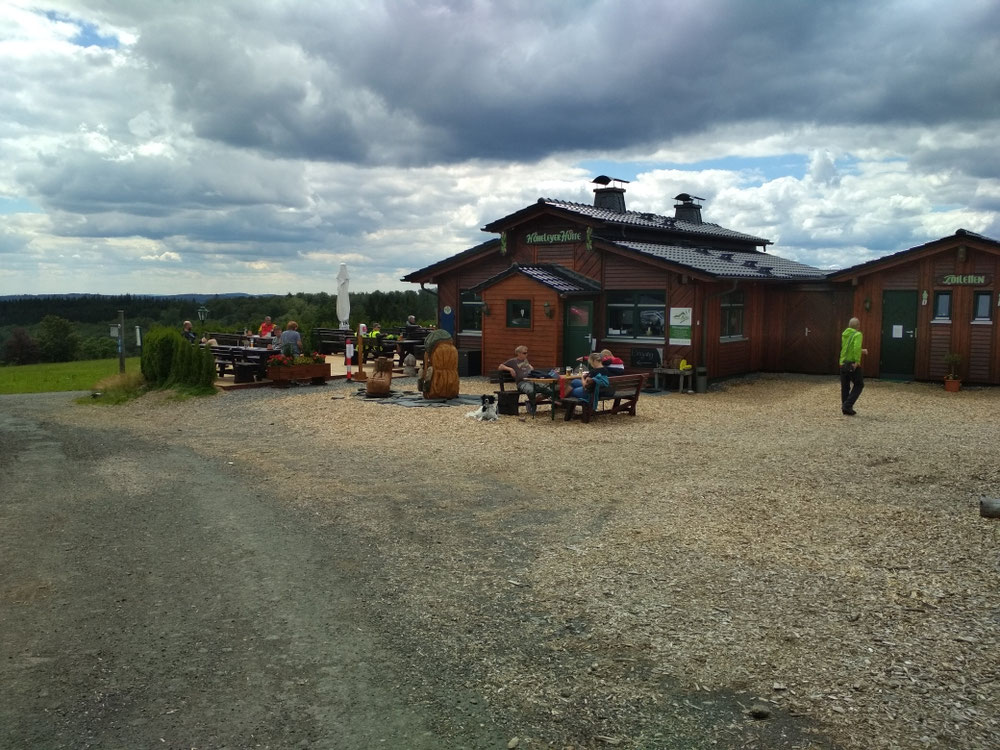 Die Hütte selbst.