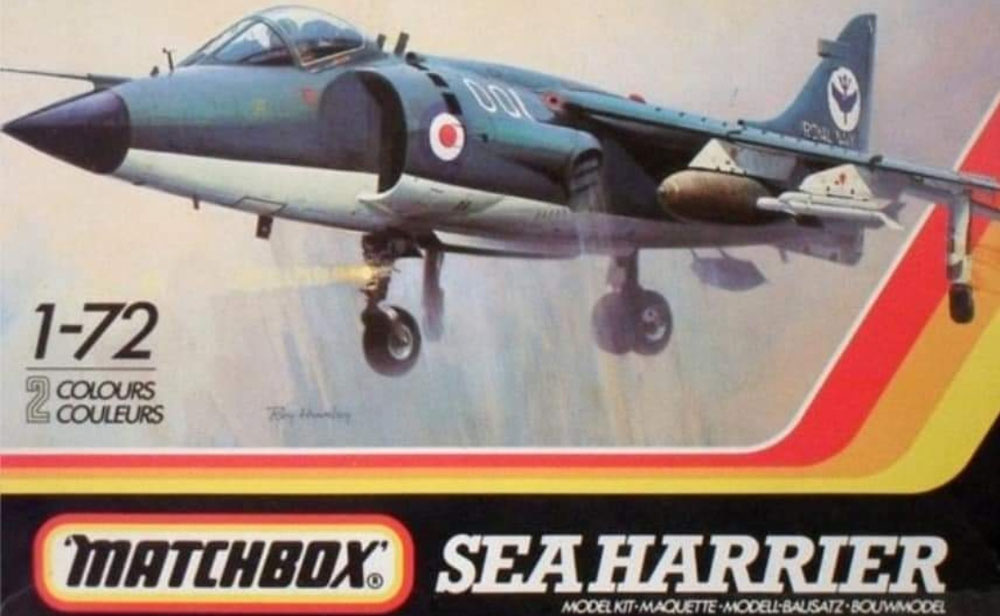 PK-37 BAe Sea Harrier FRS.1 - Schaal 1:72 (okt 1988)