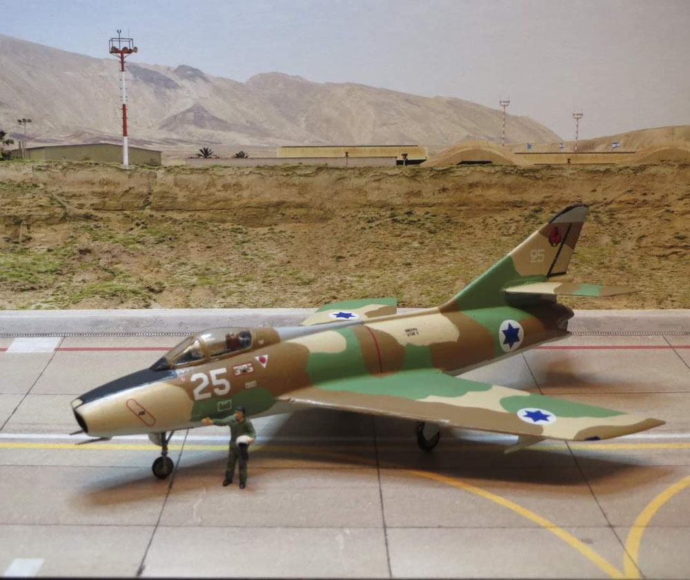 Dassault Super Mystere B.2, 105 "Scorpions" SQ, Hatzor AB, Israël 1971 (1:72)