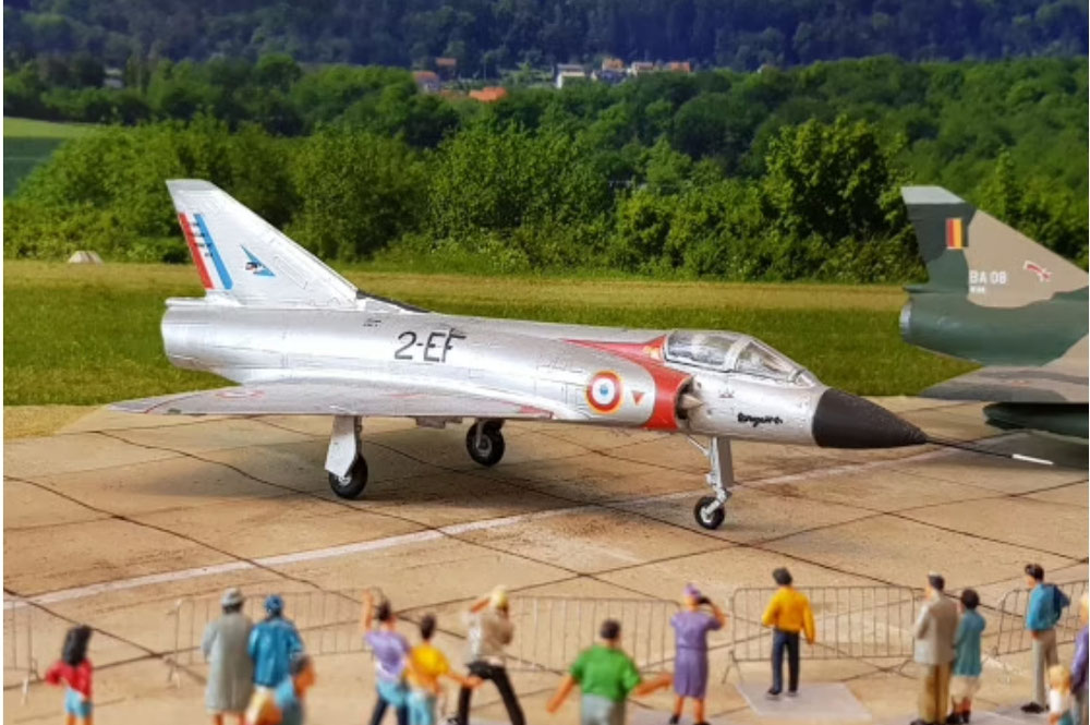Dassault Mirage IIIC - 2-EF - EC1/2 "Cigognes" French Air Force - BA-102 Dijon - France 1965