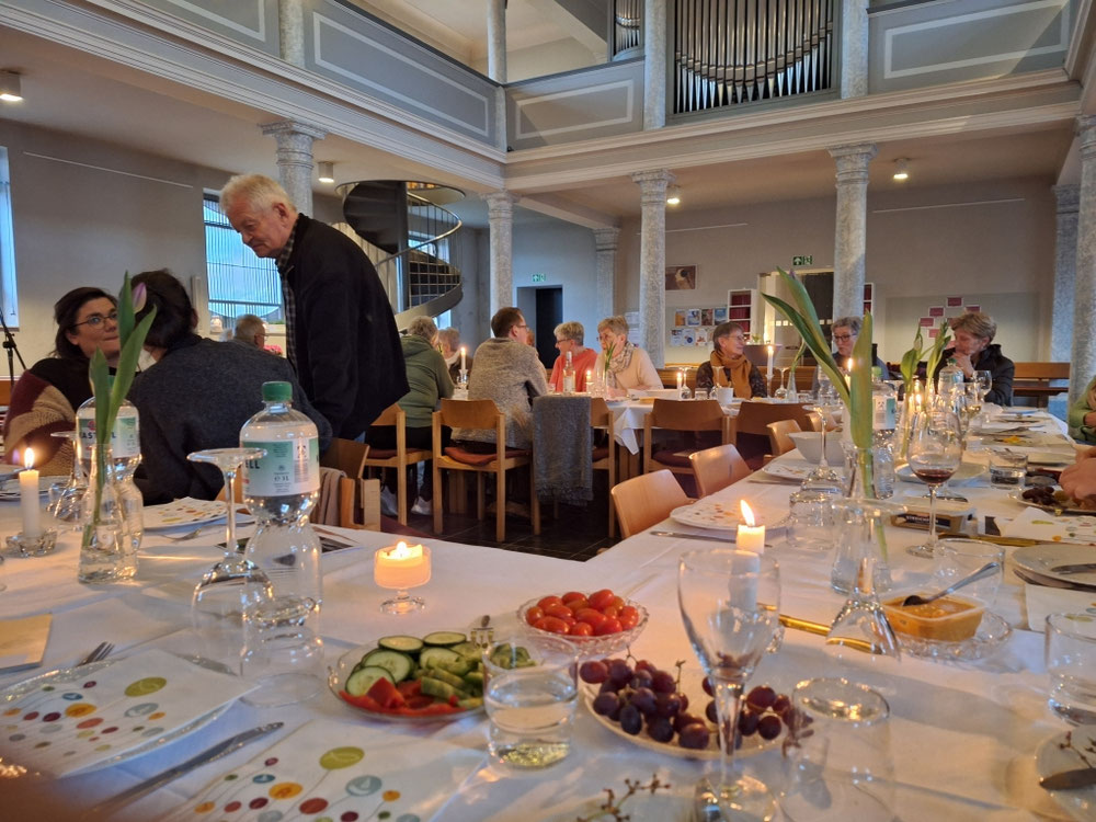 Ca. 40 Menschen kamen an diesem Abend zusammen.