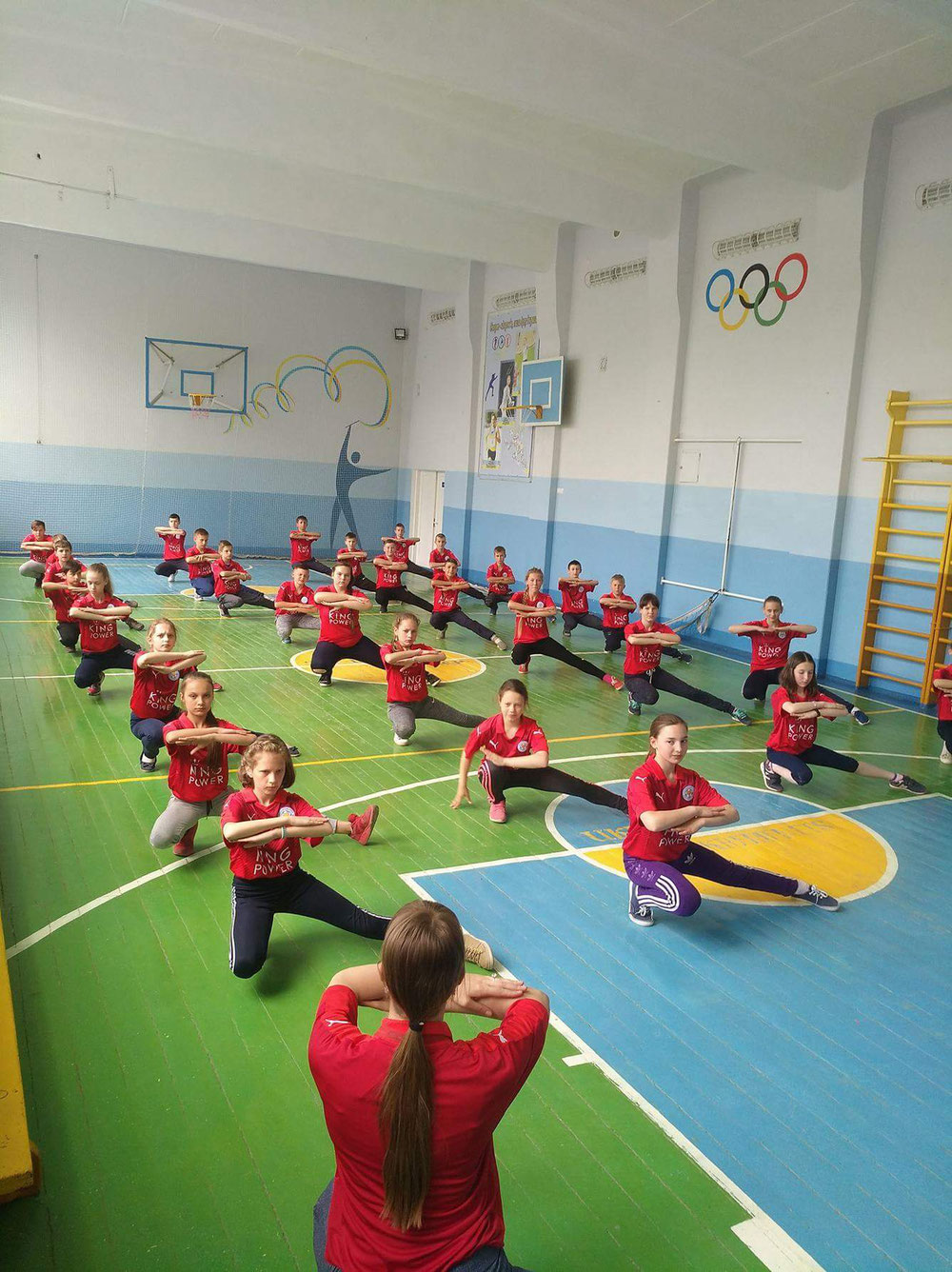 Aufwärmtraining in den neuen Trikots