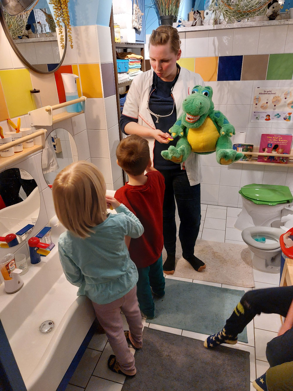 Mit Kroko Zähne putzen...