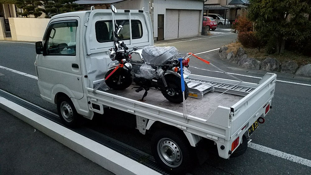 北九州市Ｓ様：福岡市西区～北九州市。ピカピカ新車のファイナルモンキー素敵でした☆リピートありがとうございます。