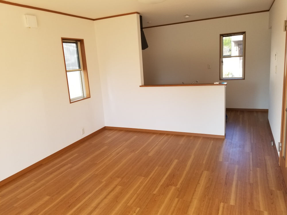 戸建て ｸﾛｽ張替え