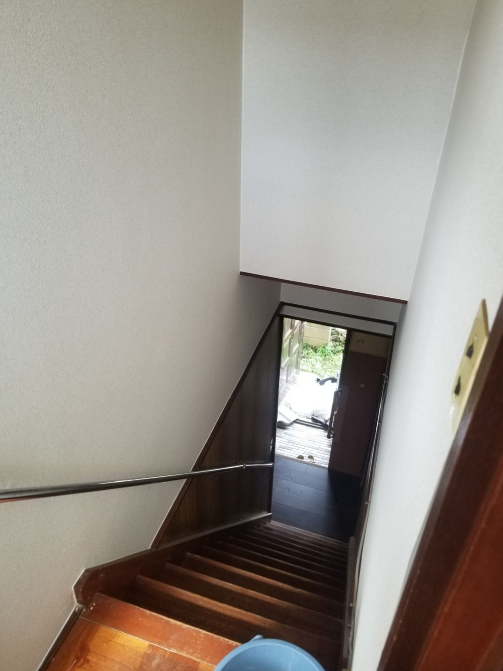 戸建て ｸﾛｽ張替え